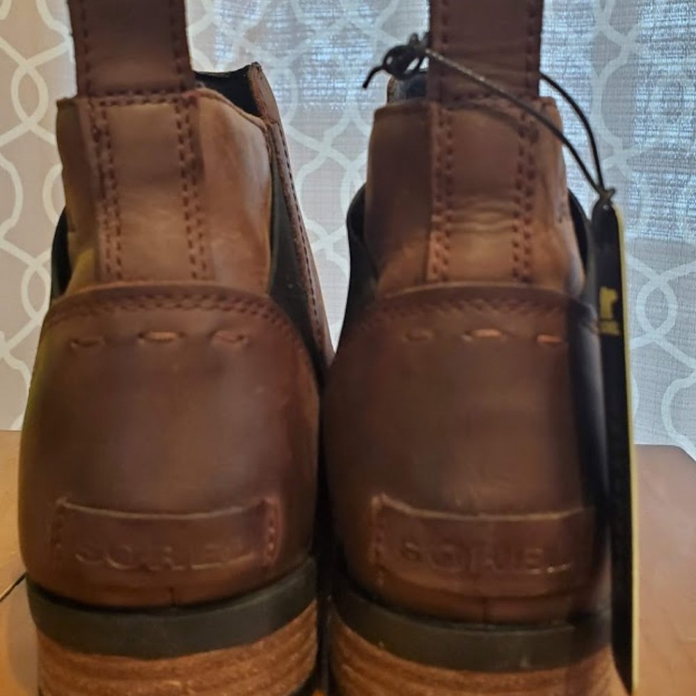 NWT Sorel Emelie Chelsea Boots Size 9 - Picture 5 of 8